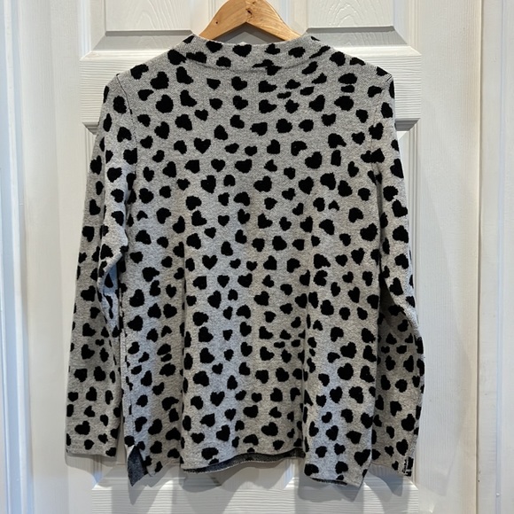 LOFT Mock Neck Hearts Sweater - Picture 5 of 10